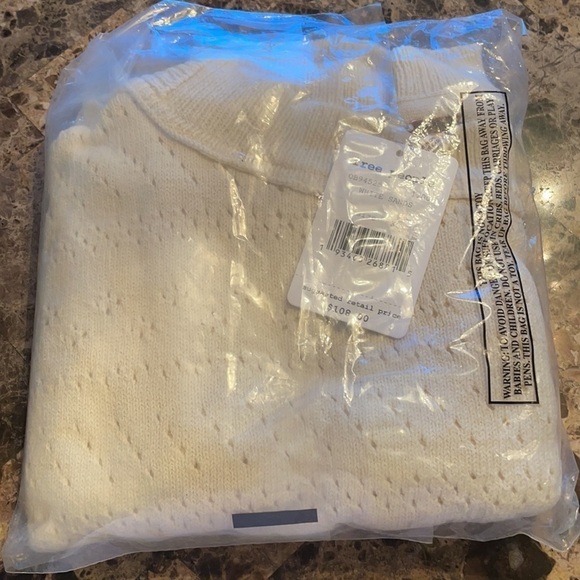 Free People Sand Castle Pointelle Cropped Boxy Knit Sweater - Picture 9 of 17